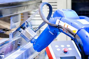 钣金行业资讯-采用机器人钣金折弯，钣金加工行业已经不再需要大批量的尺寸来使用机器人折弯机-米兰官方端网站登录入口-米兰online(中国)