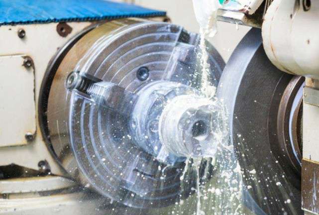 分析加工毛刺原因-米兰官方端网站登录入口-米兰online(中国)